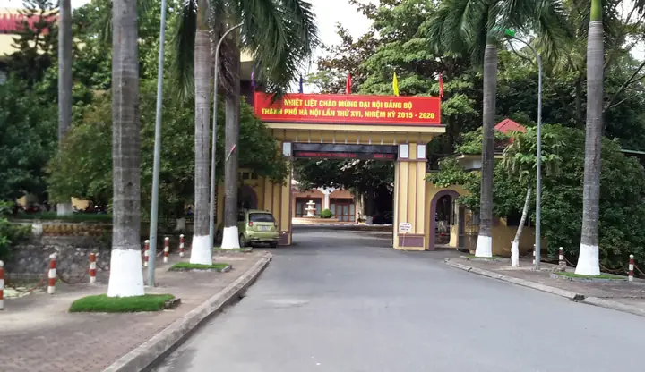 Hnp - Thạch Thất Là Huyện Thuộc Vùng Bán Sơn Địa Nằm Ở Phía Tây Bắc Thành Phố Hà Nội, Cách Trung Tâm Thủ Đô Khoảng 32km. Trên Địa Bàn Huyện Có Nhiều Trục Đường Giao Thông Quan Trọng Chạy Qua Như: Quốc Lộ 32, Đường Cao Tốc Láng - Hòa Lạc; Quốc Lộ 21a - Điểm Khởi Đầu Tuyến Đường Hồ Chí Minh Nối Thạch Thất Với Các Tỉnh Phía Tây Bắc; Tỉnh Lộ 80, 84 Nối Trung Tâm Huyện Với Các Huyện Lân Cận, Tạo Cho Thạch Thất Có Vị Thế Hết Sức Thuận Lợi Về Giao Lưu Phát Triển Kinh Tế, Thương Mại, Văn Hóa Xã Hội.