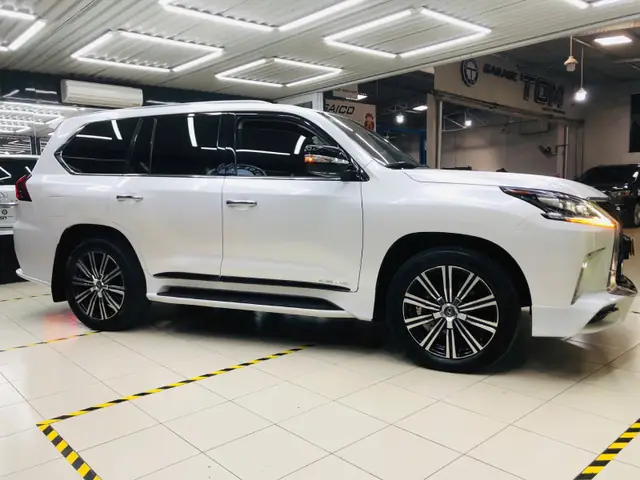 Nội Thất Lexus 570 2019