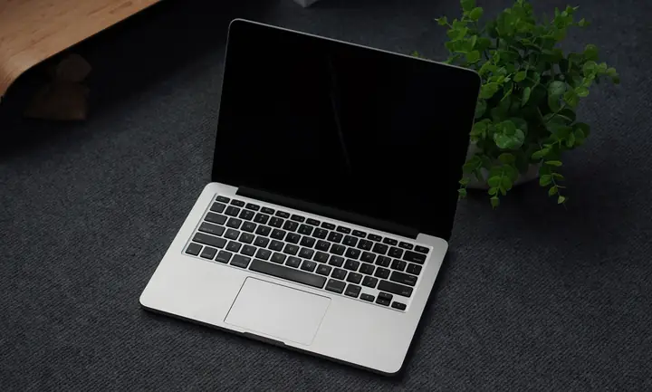 Macbook Retina Pro 2012 – Mẫu Macbook Tích Hợp Màn Hình Retina Đầu Tiên Của Apple Macbook Retina Pro 2012 – Mẫu Macbook Tích Hợp Màn Hình Retina Đầu Tiên Của Apple