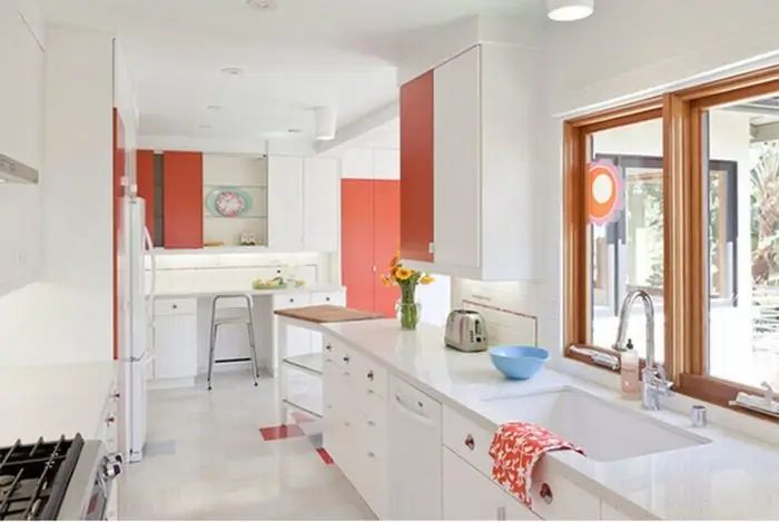 Nội Thất Nhà Bếp Đẹp Phối Màu Đỏ Đen Trắng Ấn Tượng ( Mã Số : 40 )