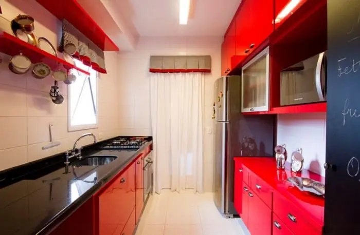 Nội Thất Nhà Bếp Đẹp Phối Màu Đỏ Đen Trắng Ấn Tượng ( Mã Số : 40 )