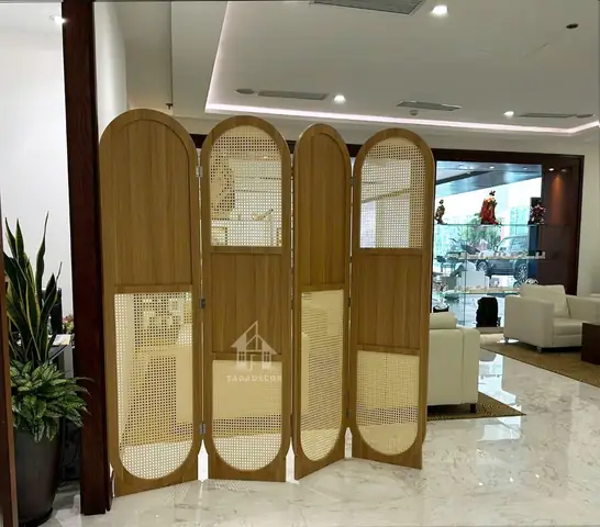 "Lên hình" vách mây tại Showroom Lexus Thăng Long - Hà Nội
