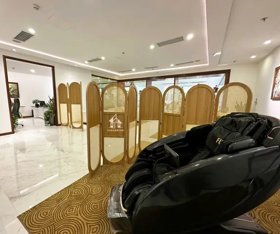 "Lên hình" vách mây tại Showroom Lexus Thăng Long - Hà Nội