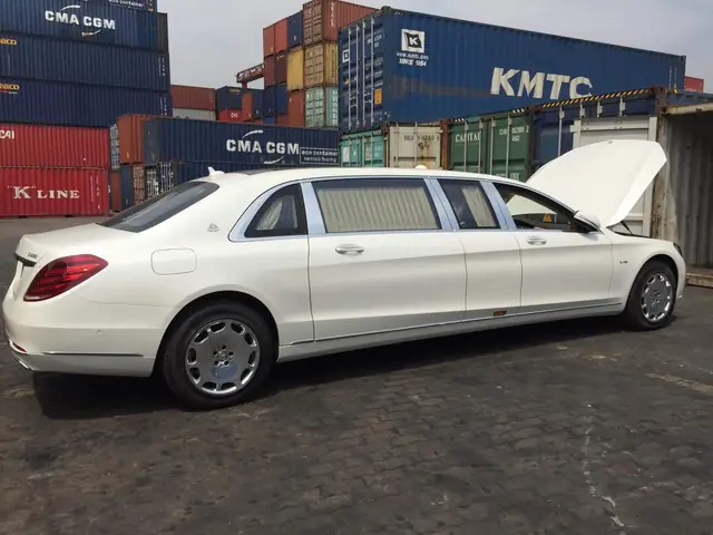 Xe Hang Sang Mercedes-maybach S600 Pullman Anh 1