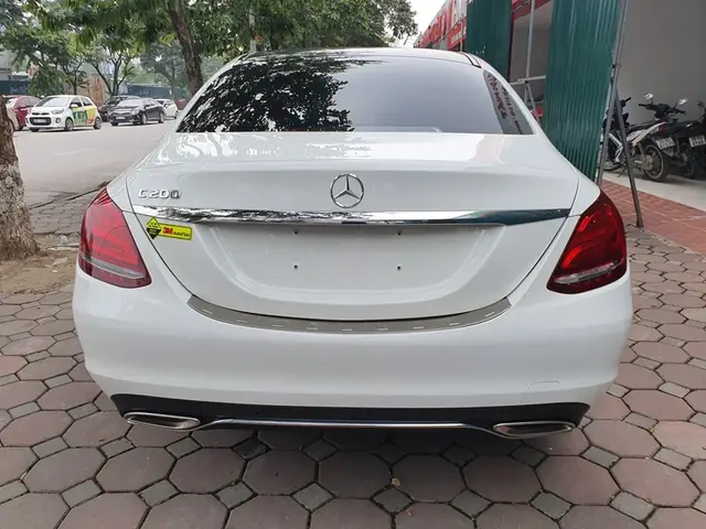 Nội Thất Mercedes C200 2018