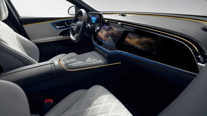 Một Số Hình Ảnh Khác Của Nội Thất Mercedes-benz E-class Đời Mới Đã Được Công Bố: Một Số Hình Ảnh Khác Của Nội Thất Mercedes-benz E-class Đời Mới Đã Được Công Bố: