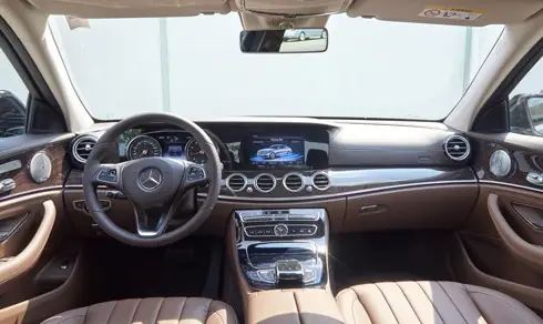 Mercedes sắp ra mắt E250 2017 tại Việt Nam Mercedes sắp ra mắt E250 2017 tại Việt Nam