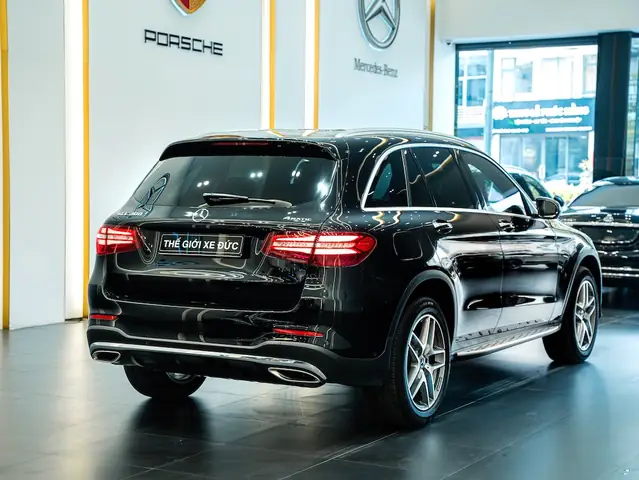 ĐÁNH GIÁ NGOẠI THẤT XE MERCEDES GLC 300 4MATIC 2018 ĐÁNH GIÁ NGOẠI THẤT XE MERCEDES GLC 300 4MATIC 2018