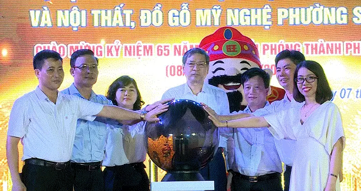 Thành Phố Bắc Ninh Khai Trương Tuyến Phố Chuyên Doanh Đường Ngô Gia Tự