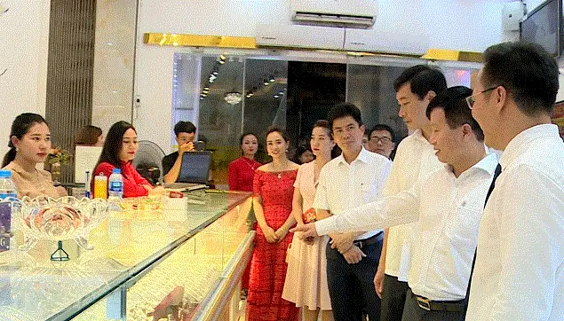 Thành Phố Bắc Ninh Khai Trương Tuyến Phố Chuyên Doanh Đường Ngô Gia Tự Thành Phố Bắc Ninh Khai Trương Tuyến Phố Chuyên Doanh Đường Ngô Gia Tự