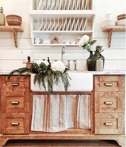 2. Country Charm