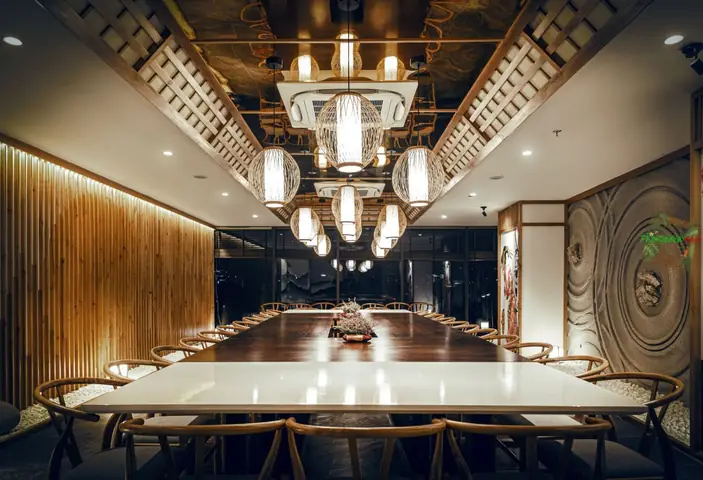 Không gian nội thất phòng VIP 2 nhà hàng Nhật Bản - Sushi World