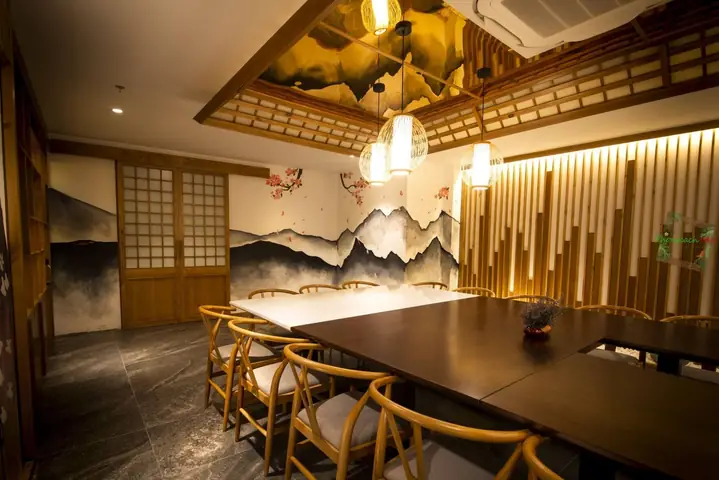 Không gian nội thất phòng VIP 2 nhà hàng Nhật Bản - Sushi World