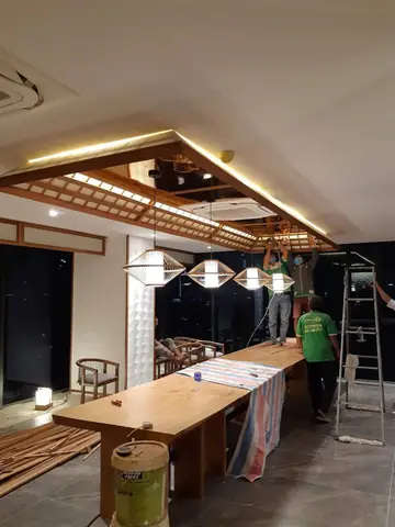 Thi công phòng VIP 1 nhà hàng SushiWorld