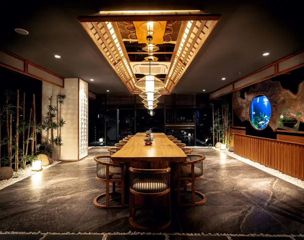 Không gian phòng VIP 1 nhà hàng Nhật Bản - Sushi World