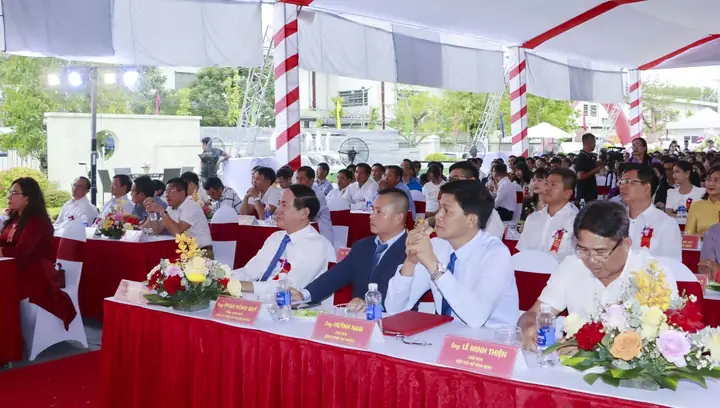 Khánh thành Nhà máy sản xuất sản phẩm đan nhựa giả mây và hoàn thiện sản phẩm gỗ nội thất