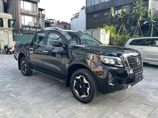 GIỚI THIỆU  NISSAN NAVARA VL 2025