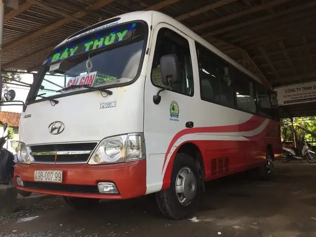 2. Xe Bảy Thúy