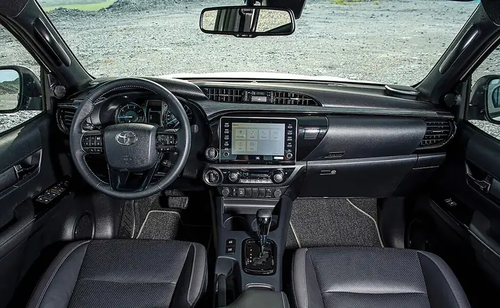 Lý do bọc vô lăng là giải pháp tối ưu cho Toyota Hilux