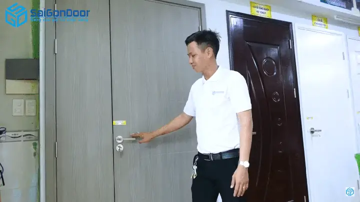 THIẾT KẾ CỬA NHỰA GỖ COMPOSITE MẪU MẸ BỒNG CON