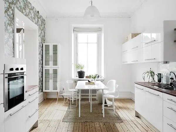 Một Bảng Màu Mát Mẻ, Thiết Kế Đơn Giản