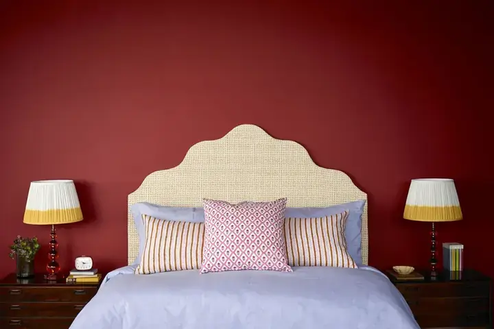 Sức Hút Của Màu Đỏ Trong Thiết Kế Nội Thất Phòng Ngủ