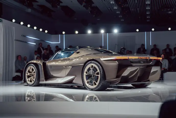porsche,  918 spyder,  mission x,  mission e,  porsche mission x,  porsche mission e,  xe dien,  ev,  porsche 918 spyder,  ferrari,  laferrari,  mclaren p1,  hypercar,  sieu xe,  lamborghini,  aston martin,  maserati,  bugatti,  pagani,  koenigsegg anh 2