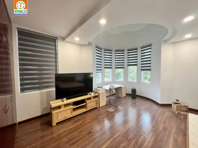 Rèm Cầu Vồng Chống Nắng Cho Biệt Thự