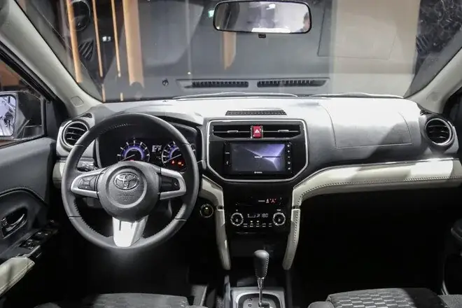 Nội thất xe Toyota Rush 2022 hoàn hảo, tiện nghi vượt trội