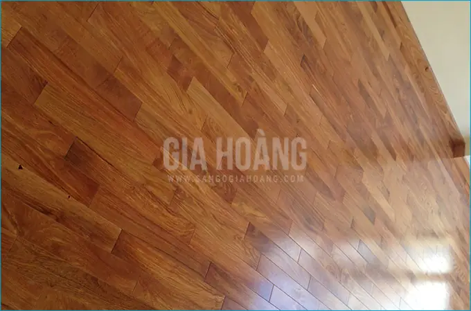 SÀN GỖ GÕ ĐỎ NAM PHI TỰ NHIÊN - XƯỞNG GỖ GIA HOÀNG