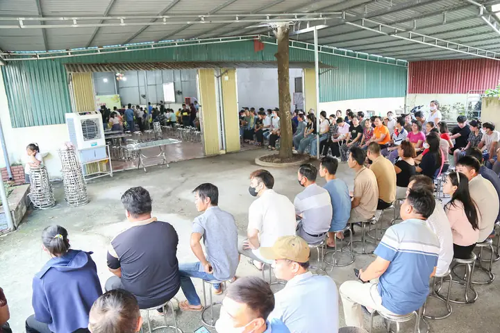 Nhân dân xã Thạch Thất hưởng ứng sôi nổi ngày hội hiến máu đầu tiên sau sáp nhập Nhân dân xã Thạch Thất hưởng ứng sôi nổi ngày hội hiến máu đầu tiên sau sáp nhập