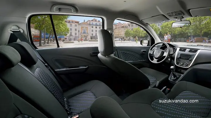 Mội số hình ảnh Nội thất Suzuki Celerio: