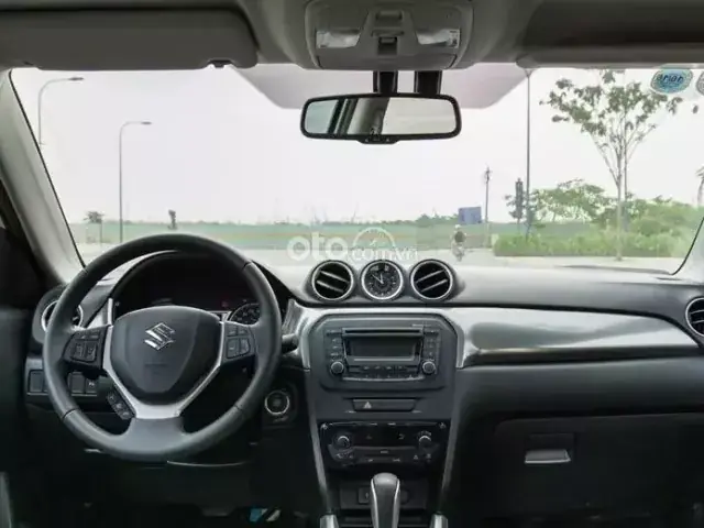 Giá xe Suzuki Vitara2018 mới và cũ đang được rao bán trên Oto.com.vn: Giá xe Suzuki Vitara2018 mới và cũ đang được rao bán trên Oto.com.vn: