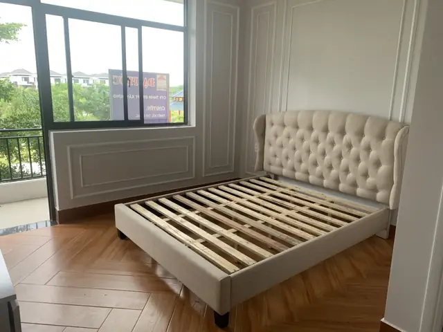 Giường bọc nệm xuất khẩu giá rẻ tại Bình Thuận Giường bọc nệm xuất khẩu giá rẻ tại Bình Thuận