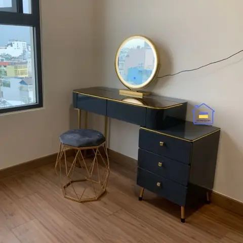 Một số mẫu bàn trang điểm nhập khẩu giá rẻ khác tại Nội thất giá kho Bình Thuận Một số mẫu bàn trang điểm nhập khẩu giá rẻ khác tại Nội thất giá kho Bình Thuận