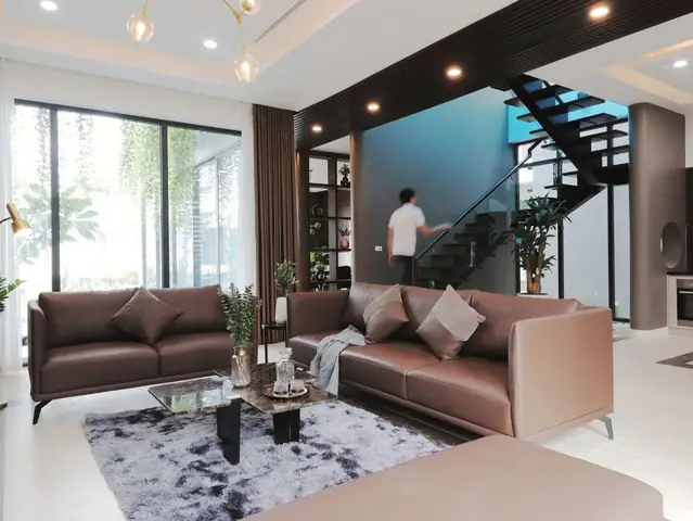 Phòng Khách Äæ¡n Giản, Hiá»n Äại Sá» Dụng Sofa Da Sang Trá»ng Phòng Khách Äæ¡n Giản, Hiá»n Äại Sá» Dụng Sofa Da Sang Trá»ng