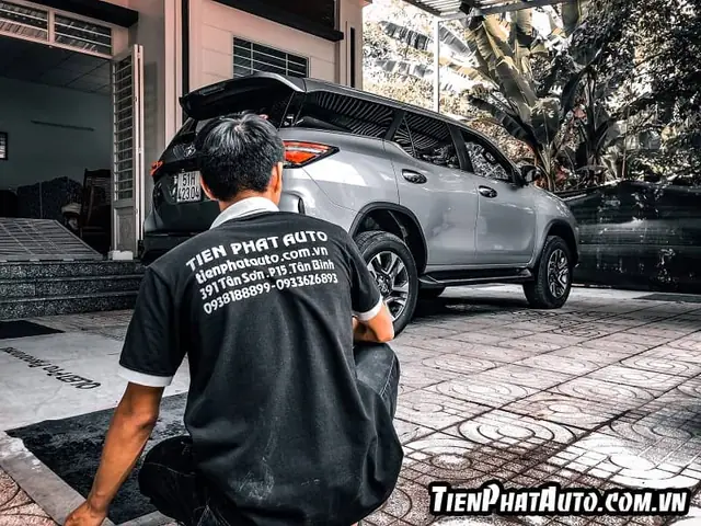 Tiến Phát Auto triển khai dịch vụ lắp đặt phụ kiện tại nhà cho khách hàng