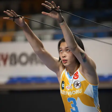 Thanh Thúy: Từ viên ngọc thô tới thủ lĩnh bóng chuyền nữ Việt Nam Thanh Thúy: Từ viên ngọc thô tới thủ lĩnh bóng chuyền nữ Việt Nam