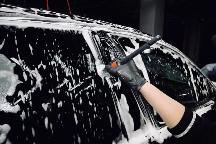 1. Rửa Xe Detailing Là Gì?