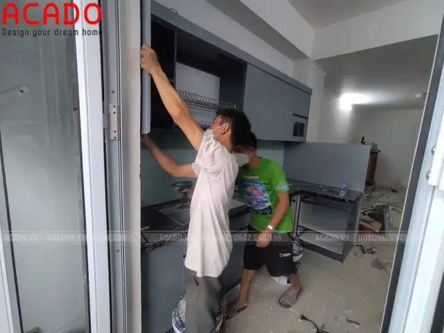 Hình ảnh quá trình thi công tủ bếp tại Võ Chí Công – Hà Nội