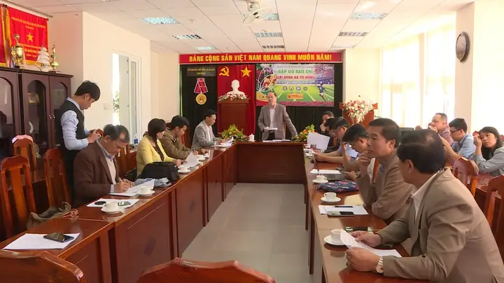 Họp Báo Giải Bóng Đá Tứ Hùng Chào Mừng Festival Hoa