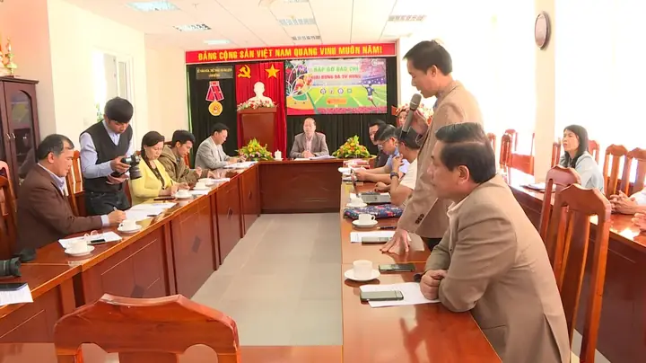 Họp Báo Giải Bóng Đá Tứ Hùng Chào Mừng Festival Hoa