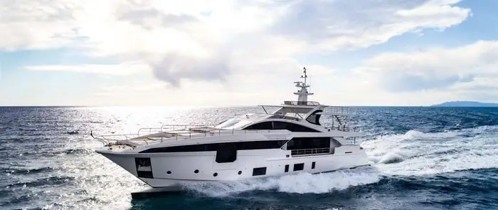 Thông Tin Thú Vị Về Du Thuyền Azimut Grande 35 Metri