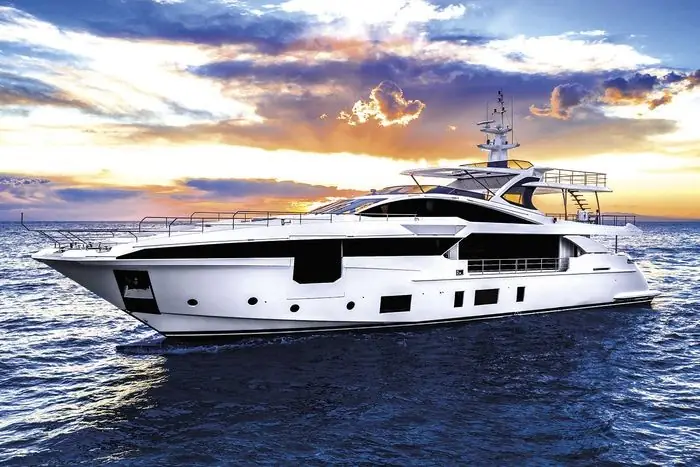 Thông Tin Thú Vị Về Du Thuyền Azimut Grande 35 Metri