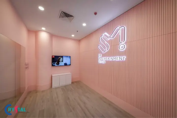 4. Tham khảo các mẫu thiết kế nội thất văn phòng của dự án SM TOWN Entertainment VN tại quận 7
