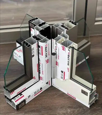 III. CỬA NHÔM MAXPRO TẠI Q6