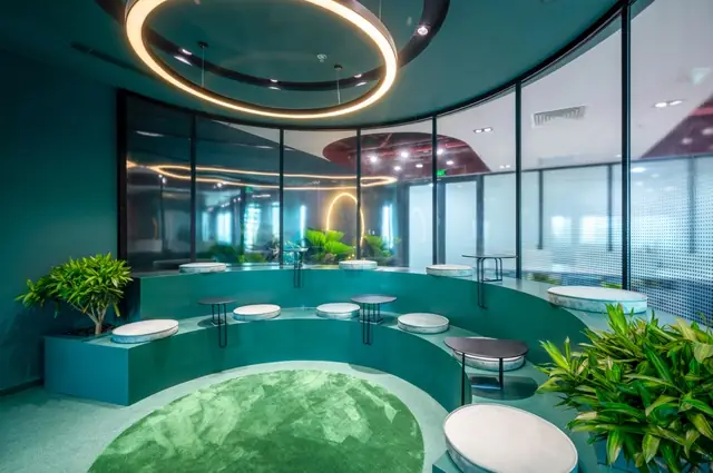 Văn phòng sáng tạo độc lạ với nội thất bao phủ cây xanh – BoldConcept Văn phòng sáng tạo độc lạ với nội thất bao phủ cây xanh – BoldConcept