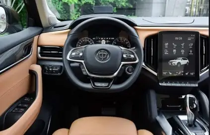 xe trung quoc brilliance v7 cap ben thi truong viet noi that de lien tuong toi vinfast dspl 4