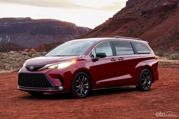 Äầu xe Toyota Sienna 2021. Äầu xe Toyota Sienna 2021.