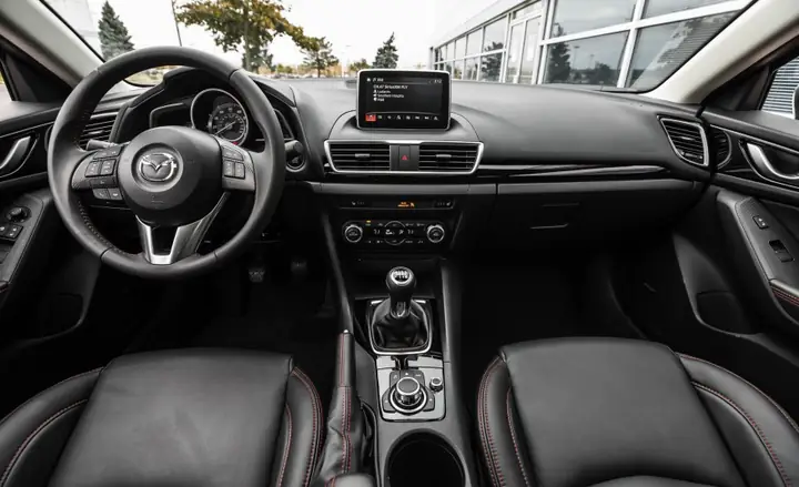 Những Mẫu Xe Cùng Tầm Giá 758 Triệu Như Honda Civic 1.8e Tại Việt Nam - Ảnh 7.